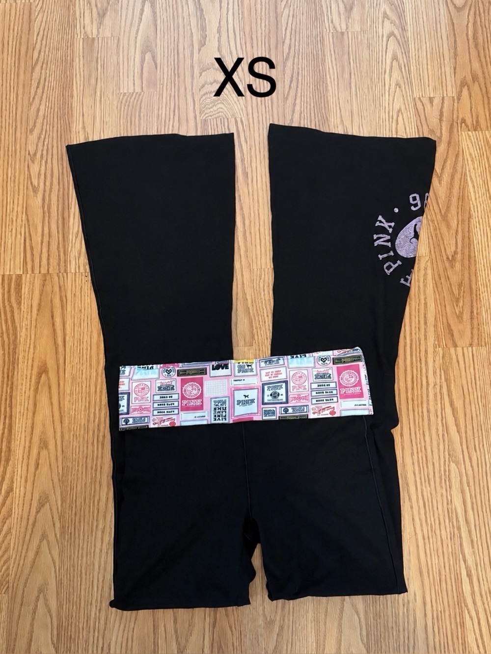 VS PINK FRIDAY All-Day Cotton Foldover Flare Leggings
ASSORTED/BLACK XS NWT